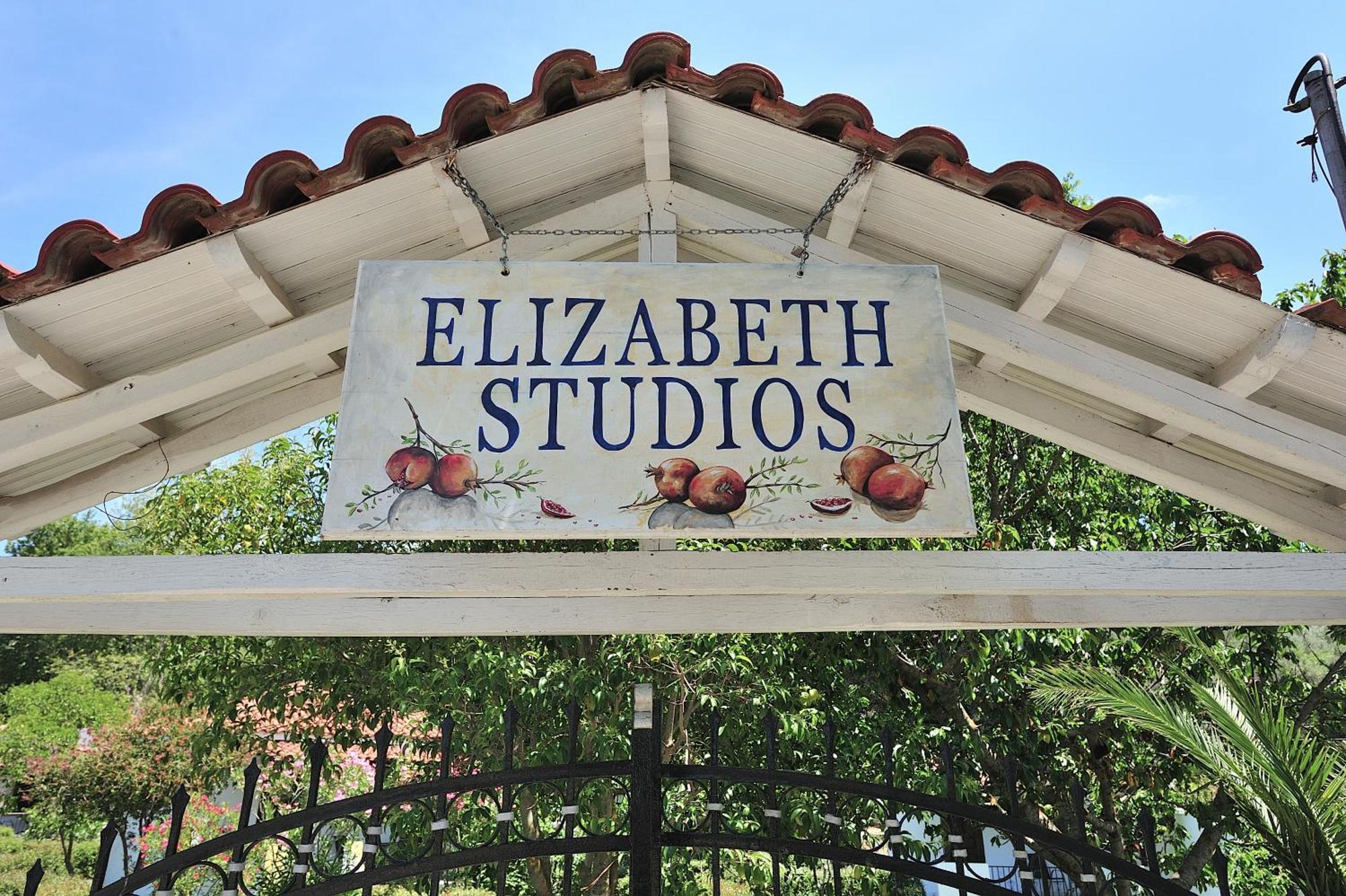 Elizabeth Studios Platanias  Buitenkant foto